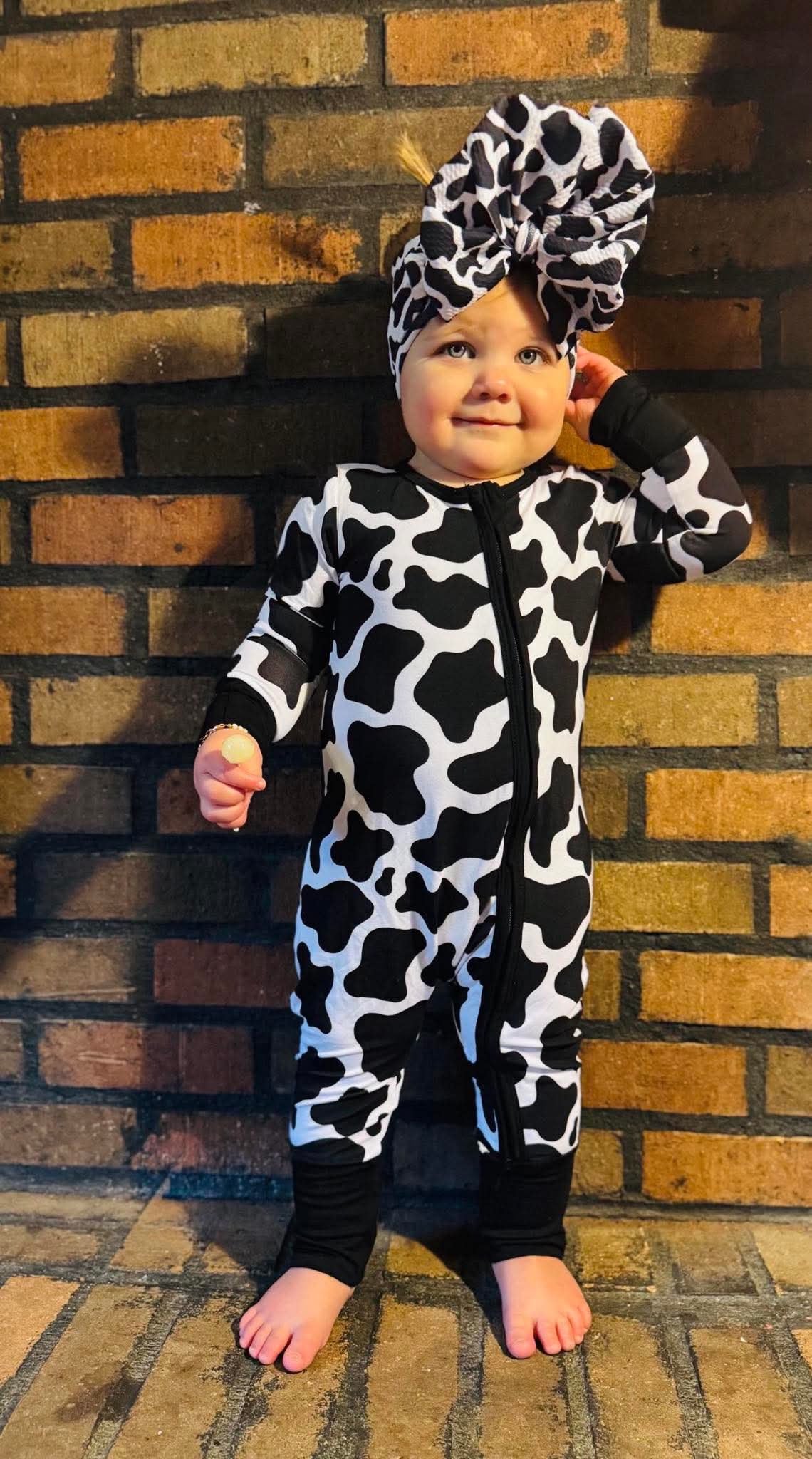 Ca-MOO-Flage Sleeper