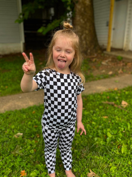 Checkmate 2 Piece Set
