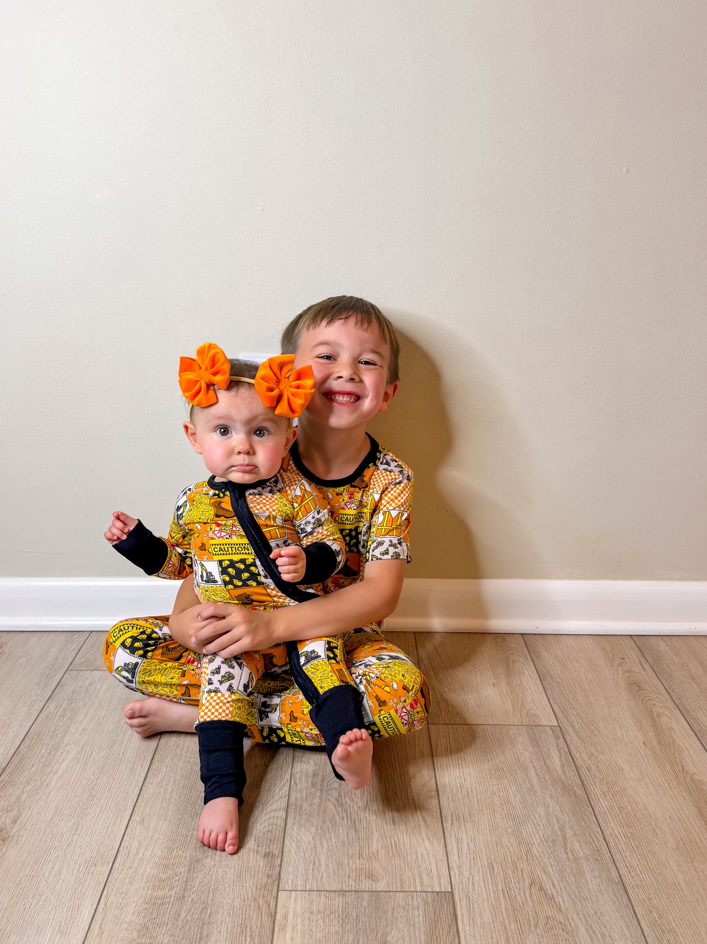 Poe The Builder 2 Piece Set