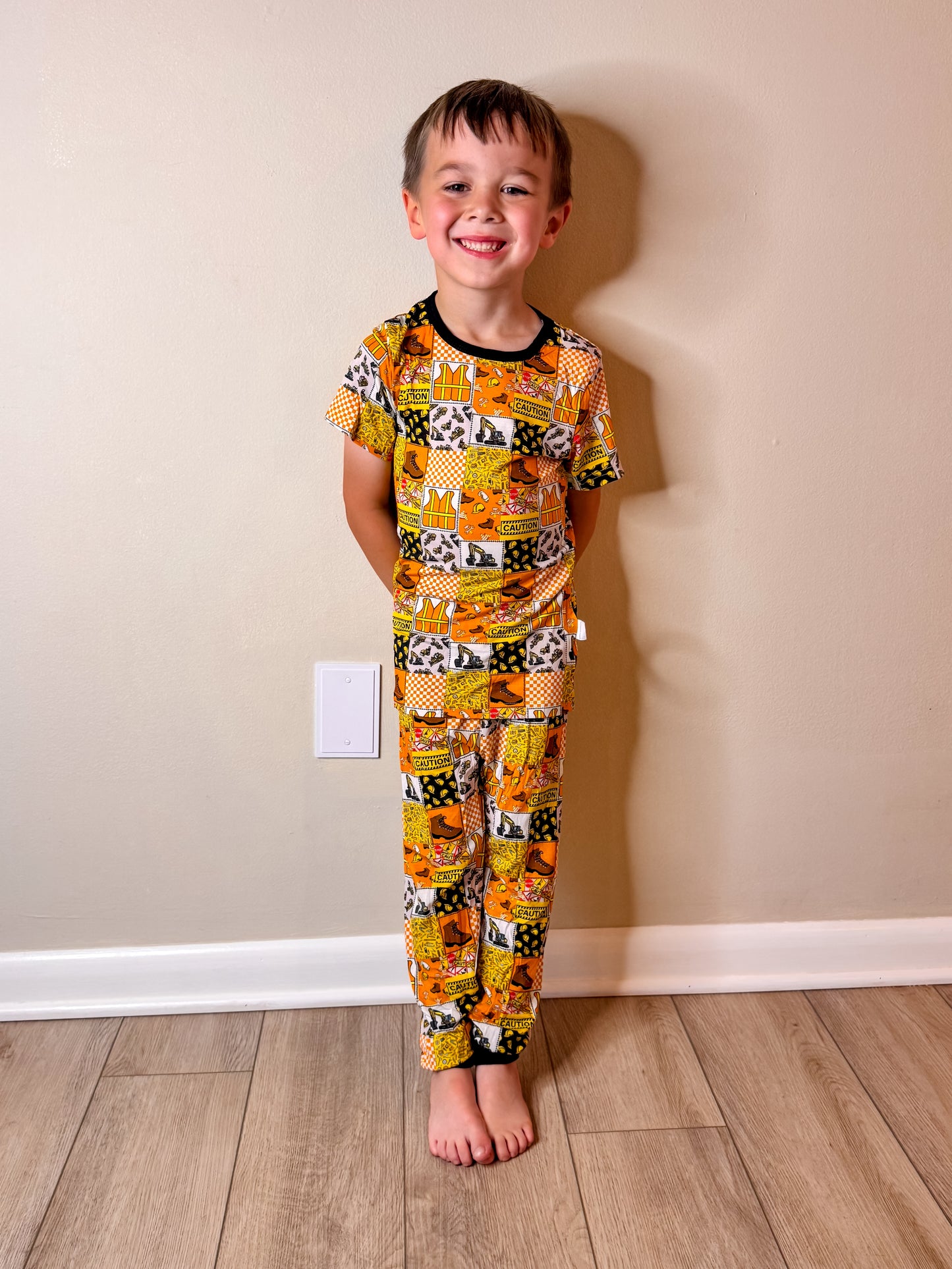 Poe The Builder 2 Piece Set